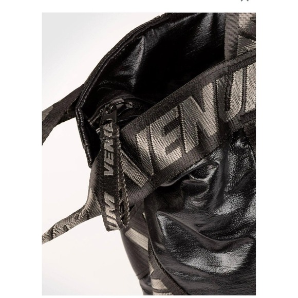 Venum UFC  Sports Bag Tote  Lite Gym Bag Boxing Sport Black - Picture 8 of 12